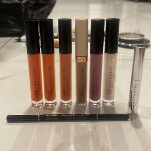 Anastasia Beverly Hills bundle